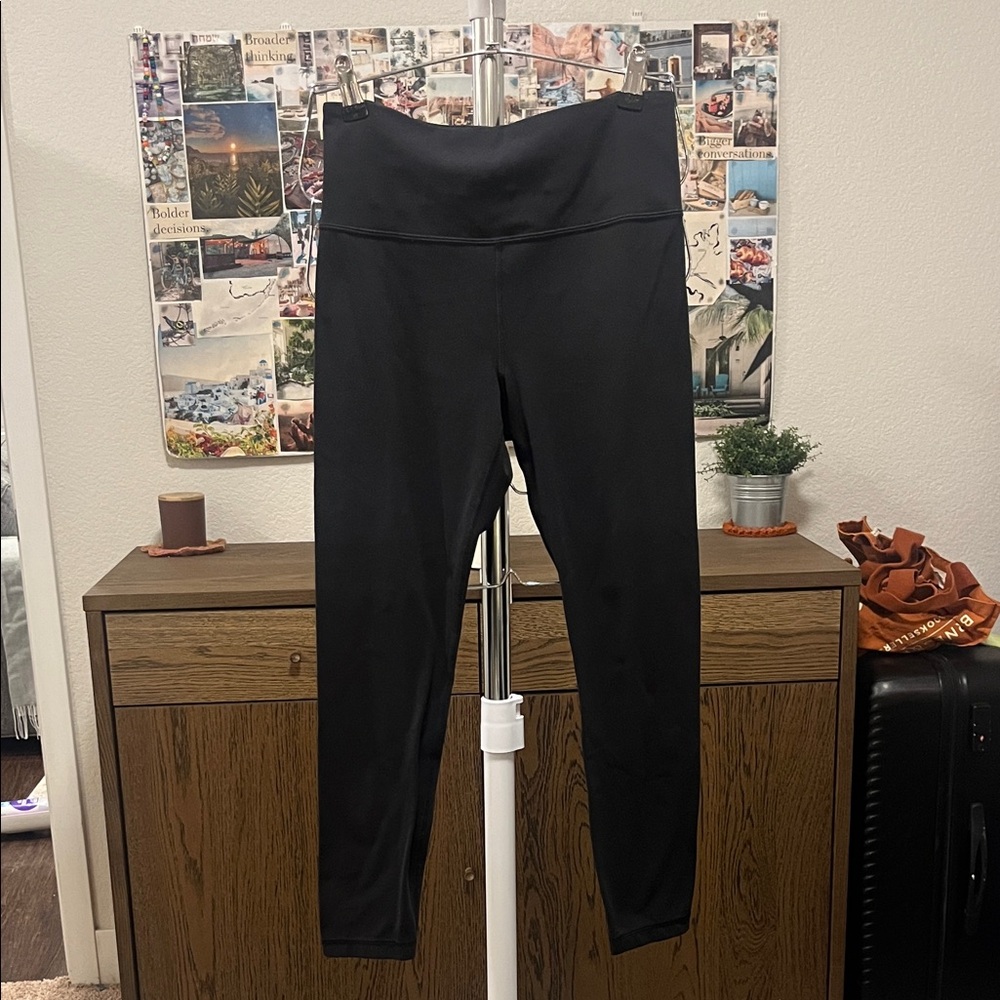 Athleta Ultra High Rise Elation 7/8 Leggings